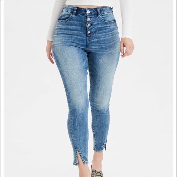 American Eagle Outfitters Denim - American Eagle High Waist Curvy Jeans NW, no tags